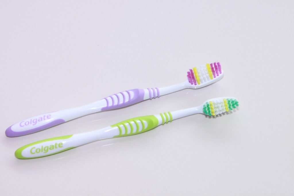 انواع فرشاة الأسنان